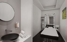 Canopy By Hilton Dubai Al Seef